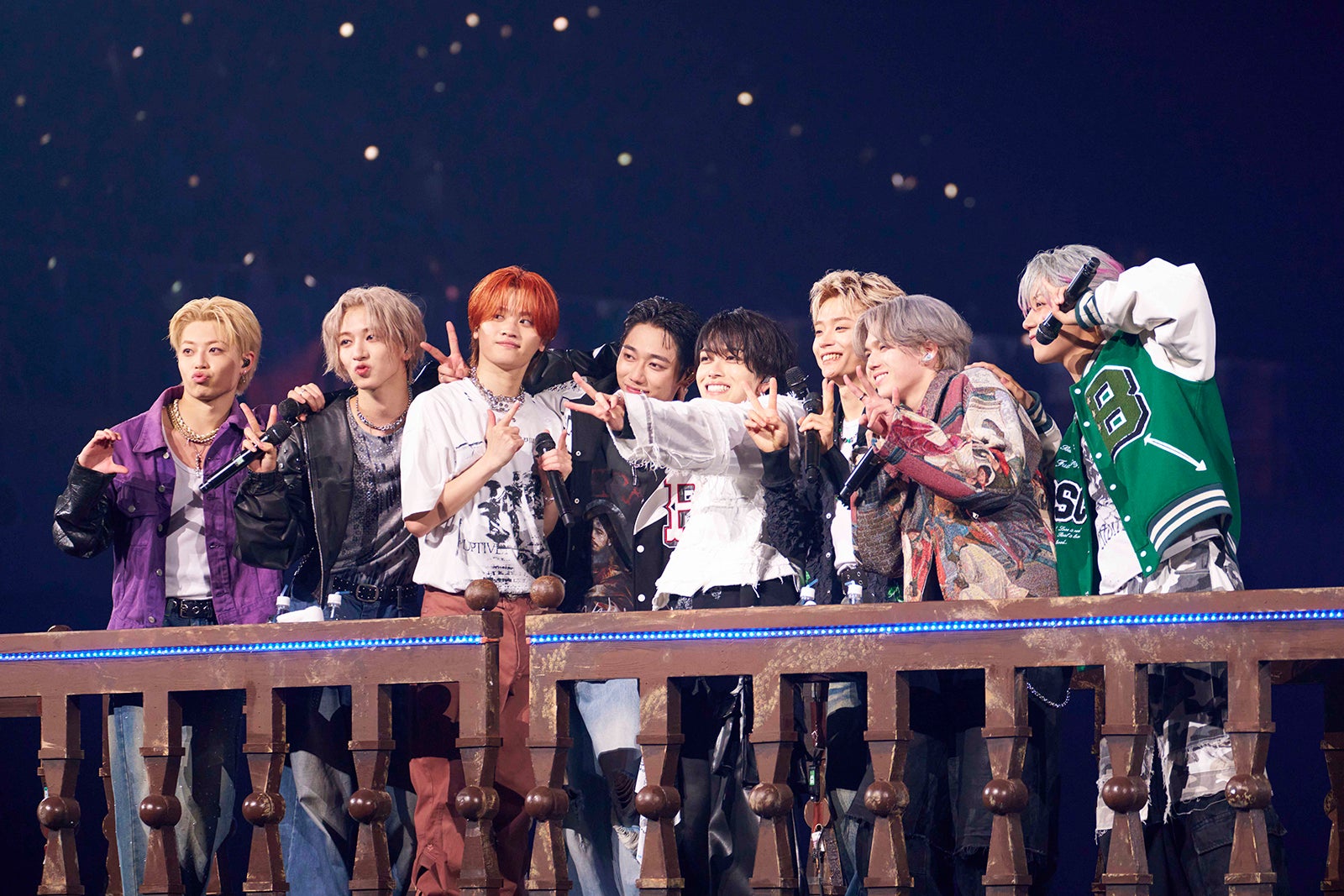 MAZZEL、デビュー3年目で2年連続アリーナ公演 ユニット曲・MUZEへの溢れる愛…“秘密の遊戯場”で魅せた8人の個性【Royal Straight Flush】