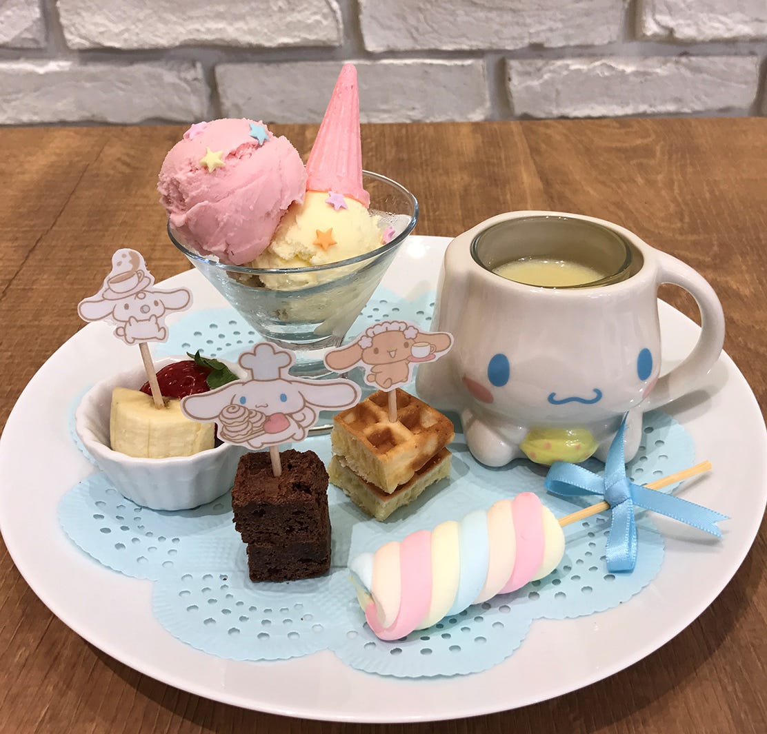 シナモロール15周年をお祝い!キュートで濃厚ミルキーな限定メニュー