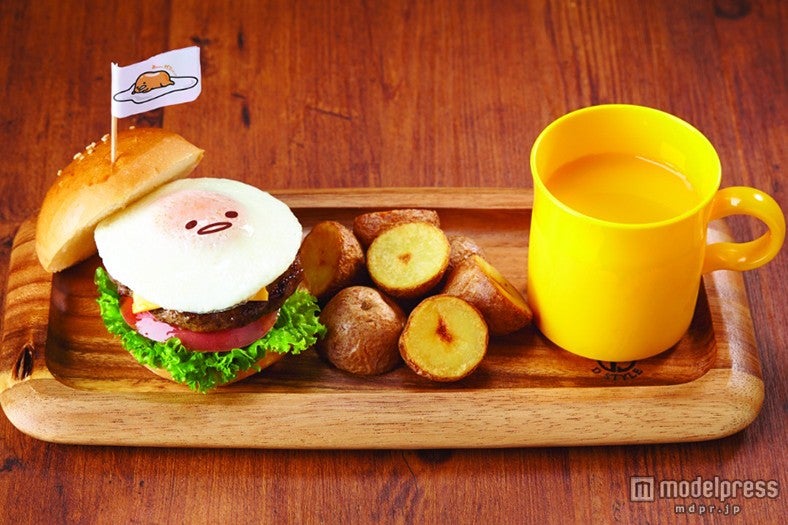 ぐでたまベーコンロコモコ1，980円（税込）／画像提供：パルコ