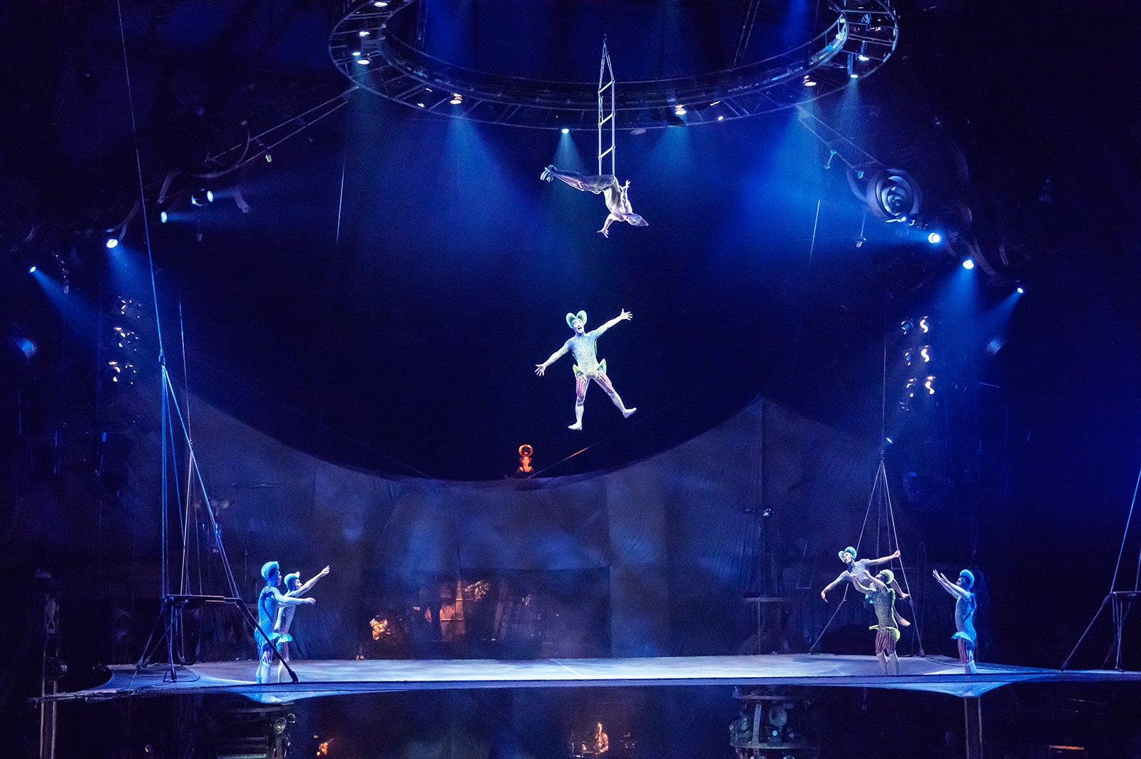 演目「アクロネット」