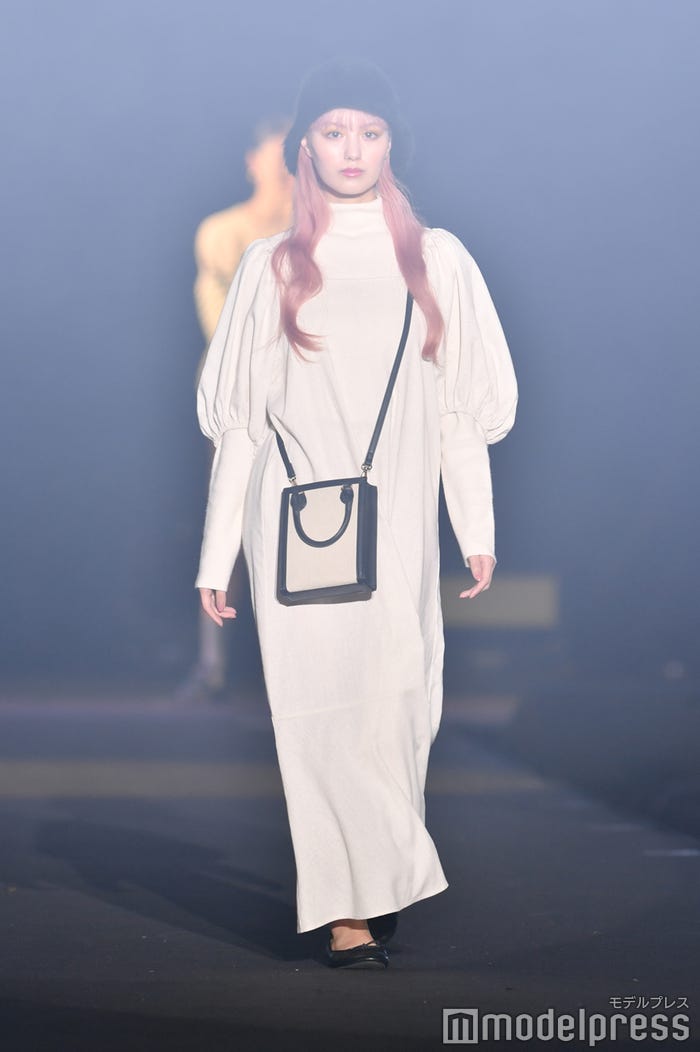 鶴嶋乃愛(C)モデルプレス