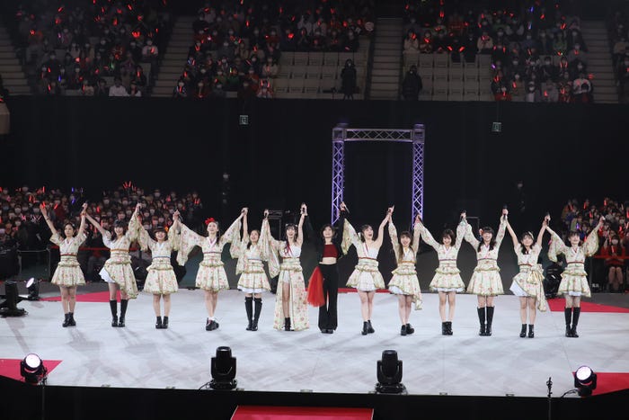 モーニング娘。’22「モーニング娘。’22 25th ANNIVERSARY CONCERT TOUR ~SINGIN' TO THE BEAT~加賀楓卒業スペシャル」より(提供写真)