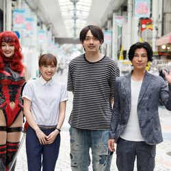 モデルプレス - ももクロ百田夏菜子、青柳翔にツッコミ?“地元”静岡で主演ドラマ撮影<プラスティック・スマイル>