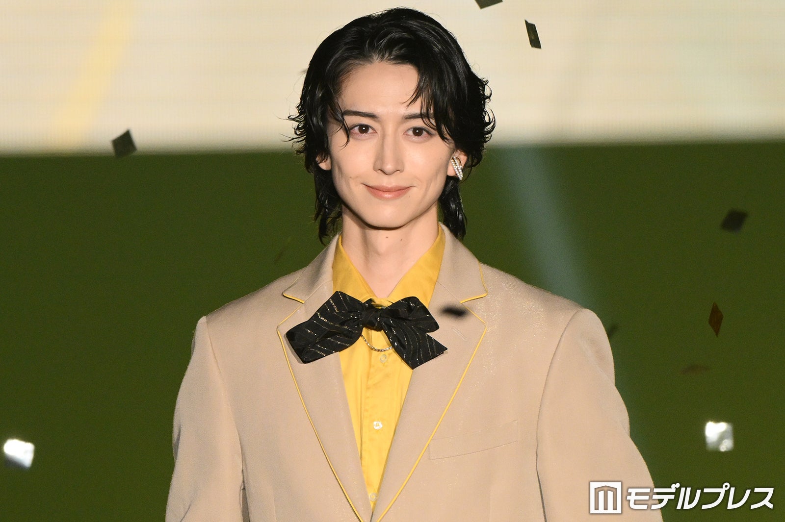 「俺たちの箱根駅伝」池田匡志、ベージュジャケット×黒リボンで存在感放つ「大人っぽい」「美しすぎる」の声【TGC北九州2026】