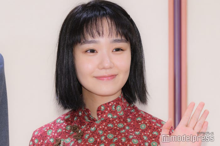 奈緒(C)モデルプレス