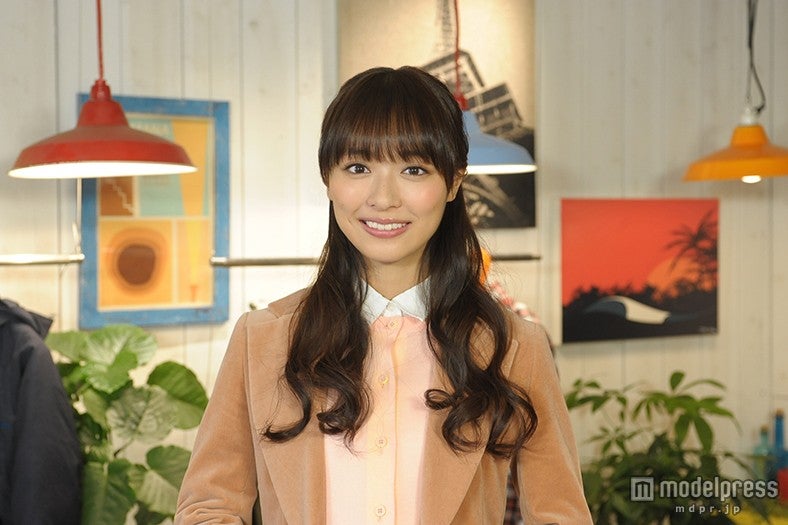 内田理央、渡辺麻友ら協力で初の試み「不思議な感覚」