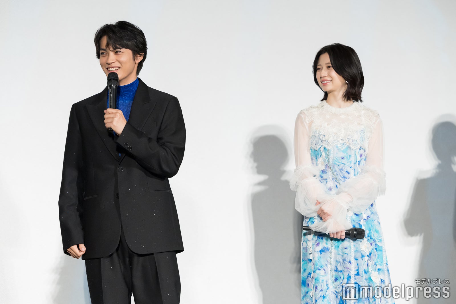 神尾楓珠、桜田ひより（C）モデルプレス