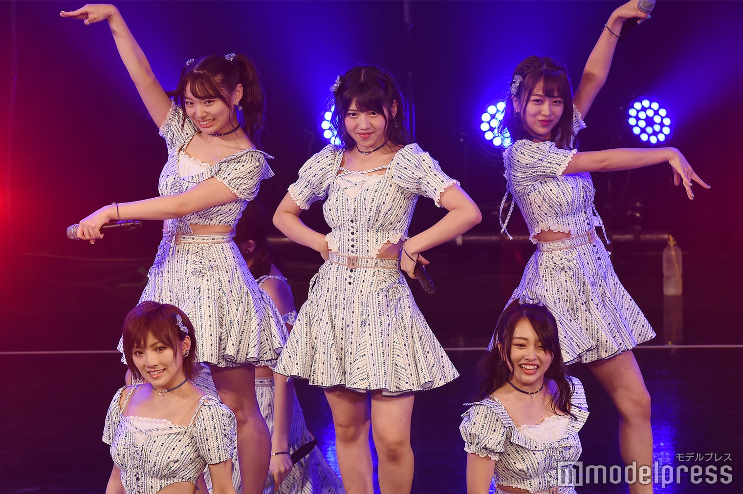 (画像2/87) AKB48、10周年TIFで大トリ 8曲ノンストップステージに興奮の渦「TIF2019」＜セットリスト＞ - モデルプレス