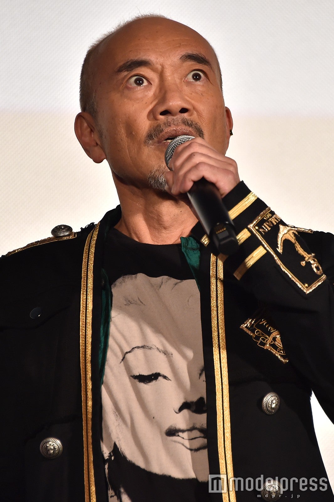 “目を開けたまま寝る人”を披露竹中直人 （C）モデルプレス