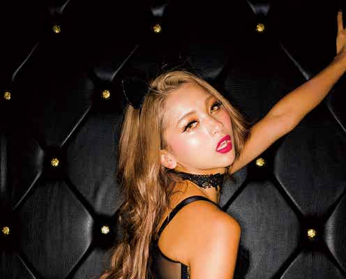 ゆきぽよ、ガーターベルトで妖艶な色気 美ヒップをアピール
