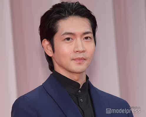 松下洸平、結婚後初の公の場 報道陣からの問いかけに笑顔