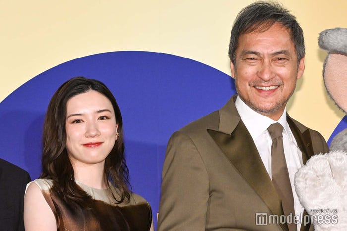 永野芽郁、渡辺謙(C)モデルプレス