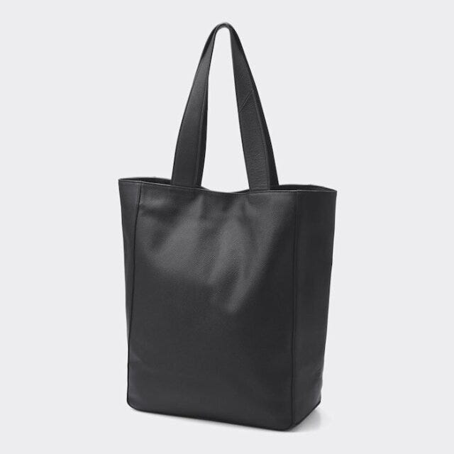 GU　バッグ　レザー新作