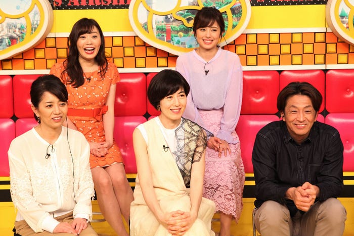 女子アナウンサーチーム (C)フジテレビ