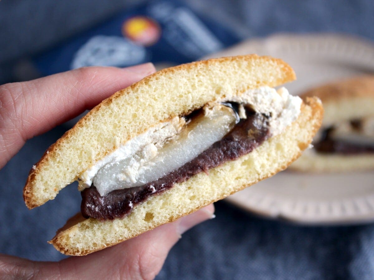 お餅と粒あんがしっかりと存在感を発揮しています