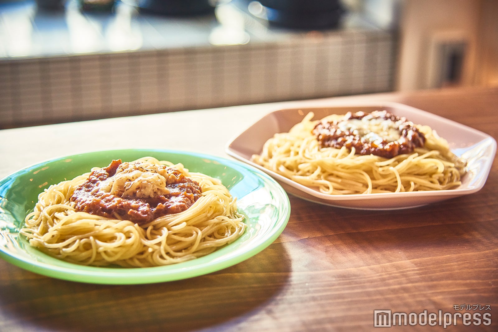 一番人気の納豆トッピングはプラス50円（手前） （C）モデルプレス