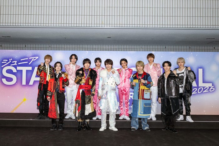 (後列左から)永岡蓮王、阿達慶、宮岡大愛、山岸想、千井野空翔、元木湧(前列左から)西村拓哉、井上瑞稀、浮所飛貴、矢花黎、黒田光輝(提供写真)