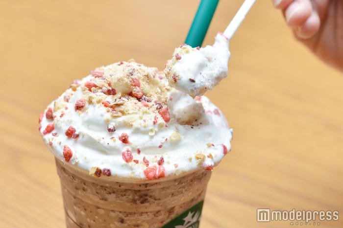 ホイップクリームに絡ませていただくのも◎ (C)モデルプレス