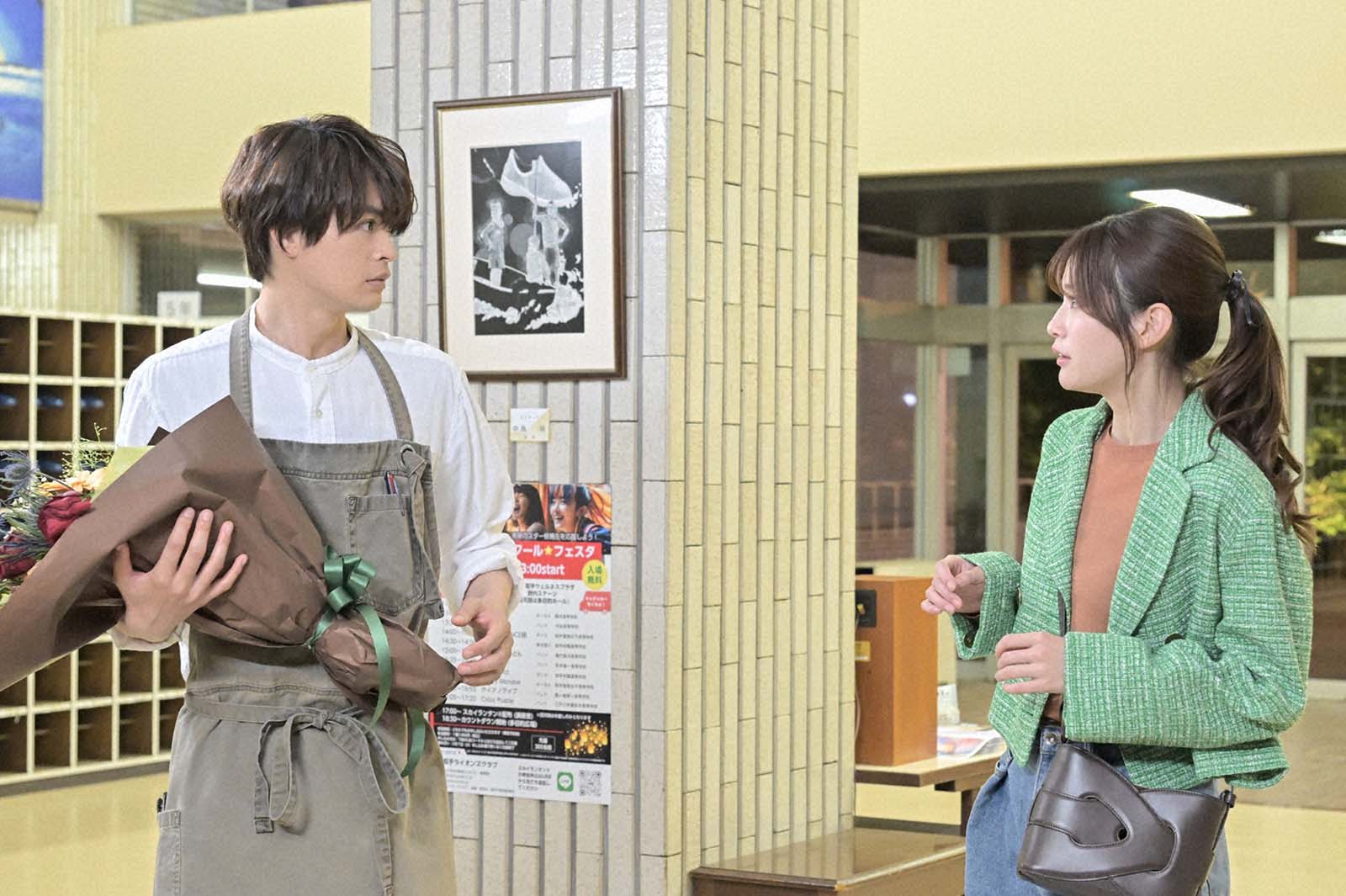 瀬戸康史、宮世琉弥「くるり～誰が私と恋をした？～」第6話より（C）TBS