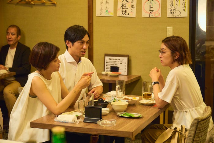 小林涼子、高橋光臣、中村アン「青島くんはいじわる」第6話より(C)テレビ朝日