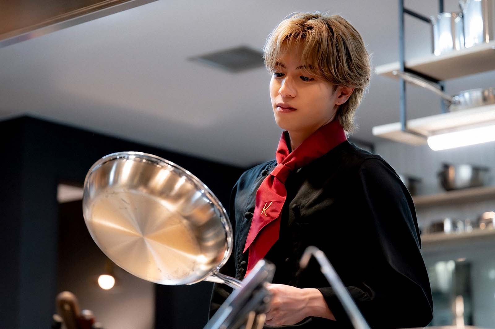 志尊淳「フェルマーの料理」第1話より（C）TBS