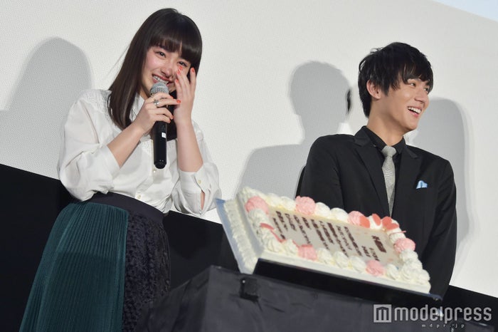 平祐奈、中川大志(C)モデルプレス