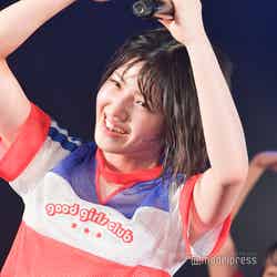 ショートカットにした村山彩希、岡田奈々からは「失恋したんですか？私は振ってないですよ」というツッコミが／AKB48村山チーム4「手をつなぎながら」公演（C）モデルプレス