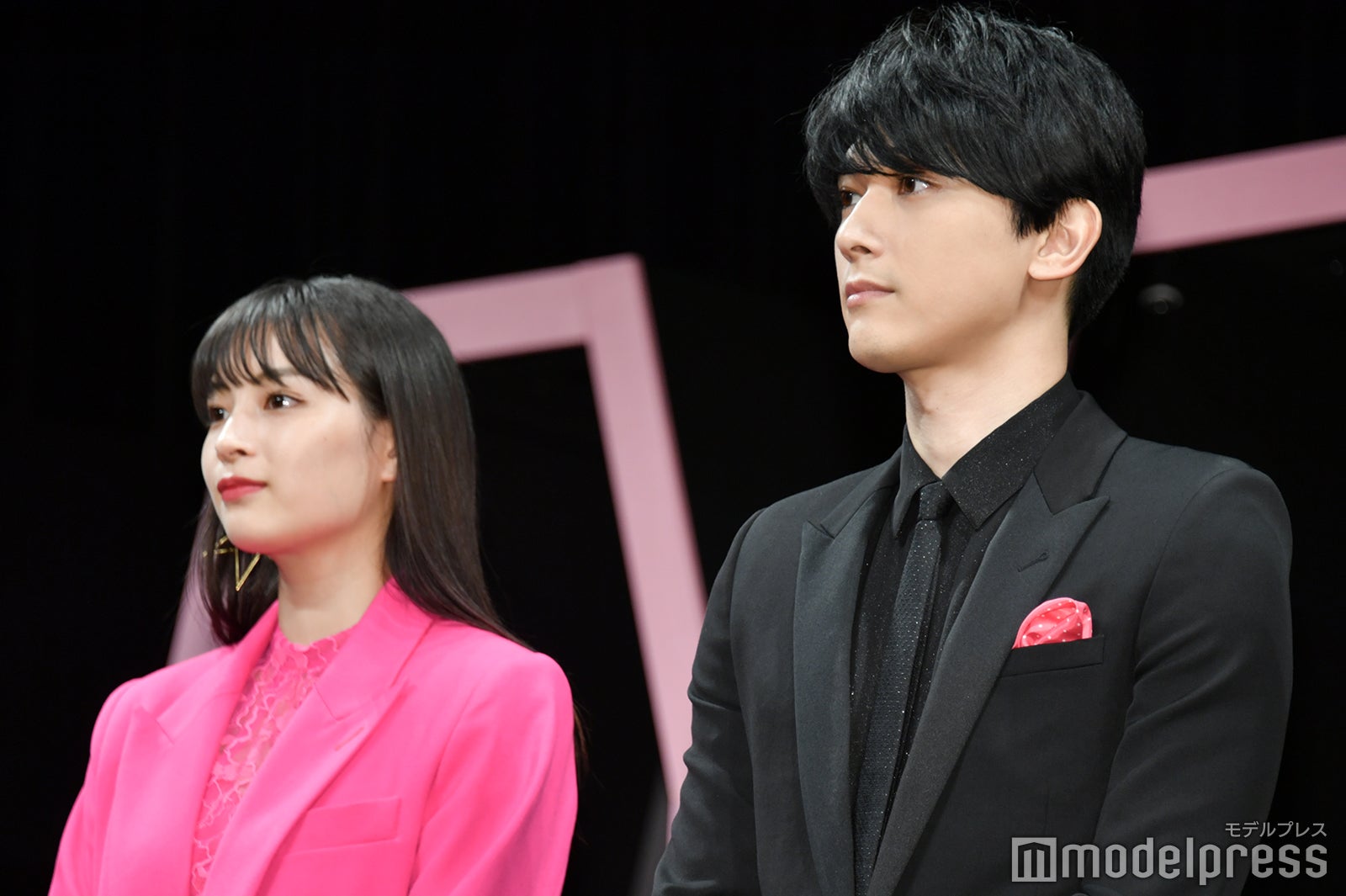 広瀬すず、吉沢亮 （C）モデルプレス