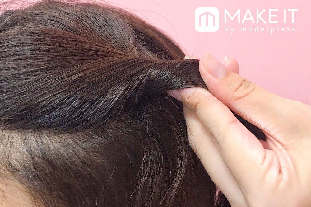 ポンパドール風アップHow To (C)メイクイット