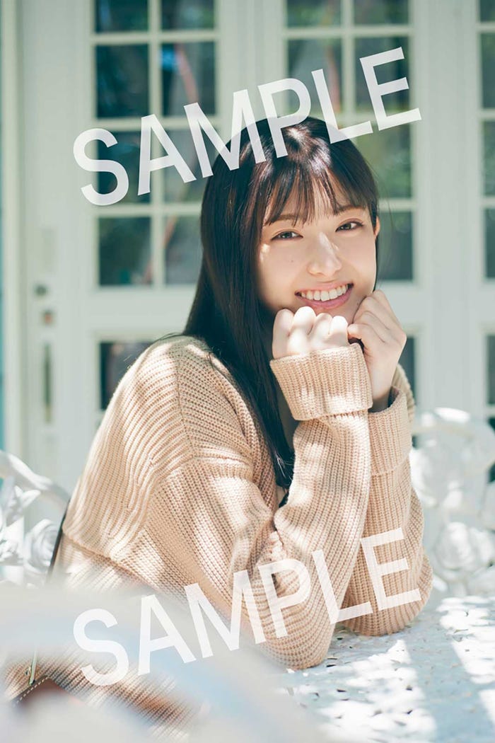 松村沙友理 乃木坂46卒業記念写真集「次、いつ会える?」ポストカード(C)マガジンハウス(撮影・三瓶康友)