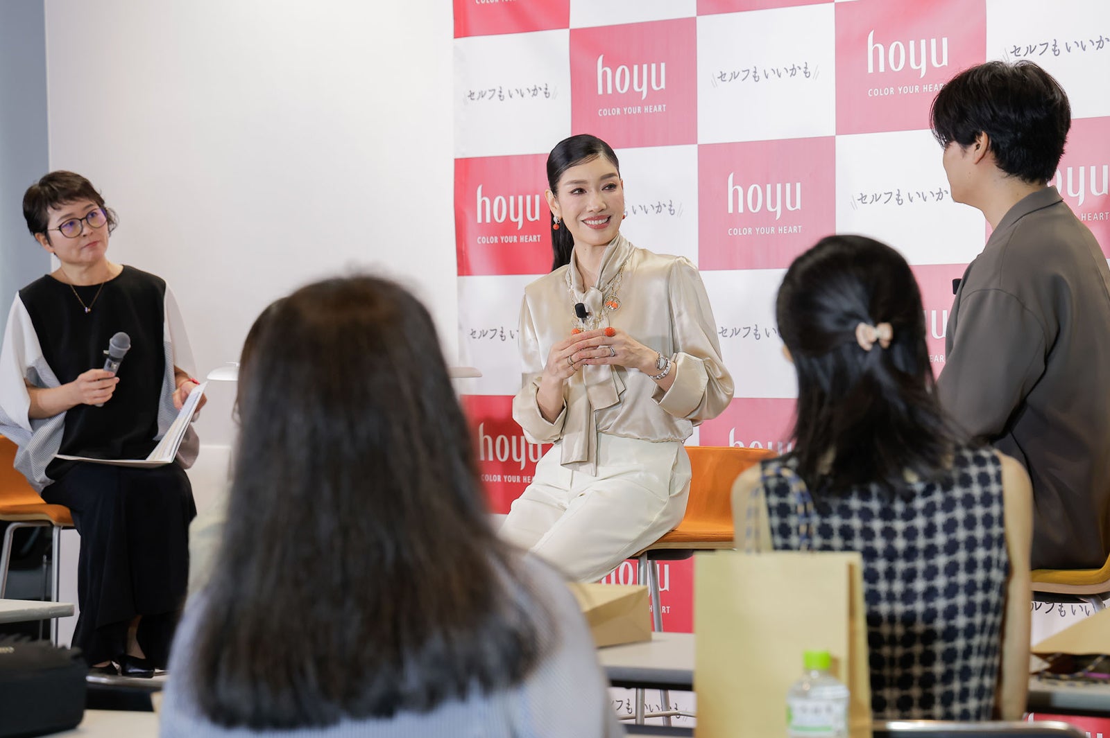 アンミカ（提供素材 撮影◎中央公論新社 武田裕介