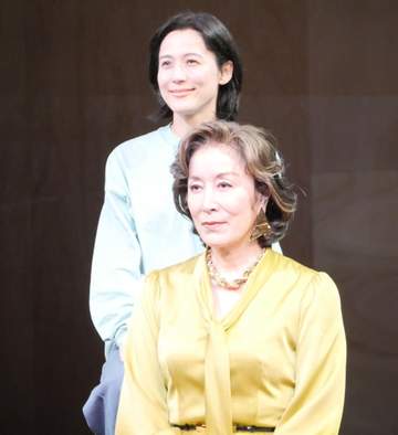 71歳・高畑淳子 ATMでお金を取り忘れ「頭の老化と戦いつつ生きてる」堺雅人を称賛「何の苦もなく膨大なセリフを…」