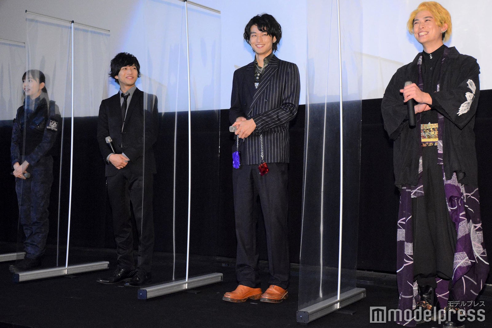 井桁弘恵、岡田龍太郎、中川大輔、砂川脩弥 （C）モデルプレス