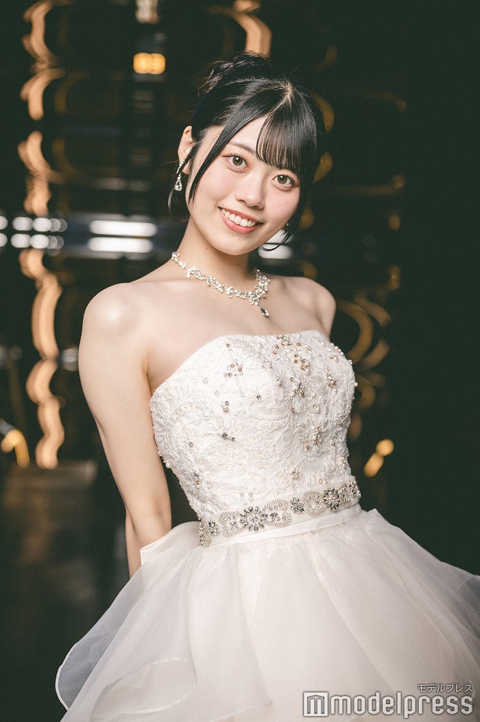 堤彩乃さん(C)モデルプレス