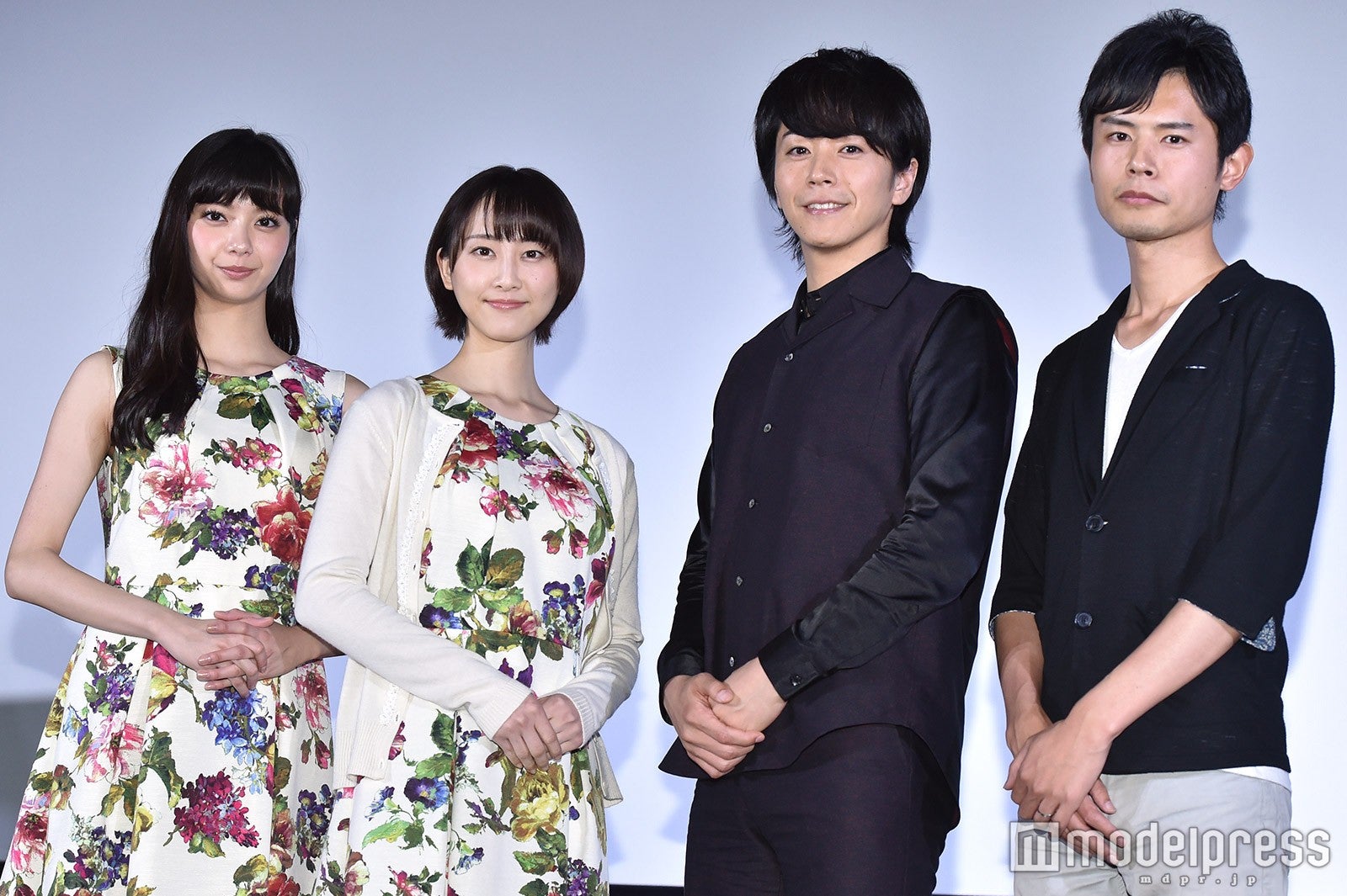 新川優愛、松井玲奈、廣瀬智紀、宮岡太郎監督 （C）モデルプレス