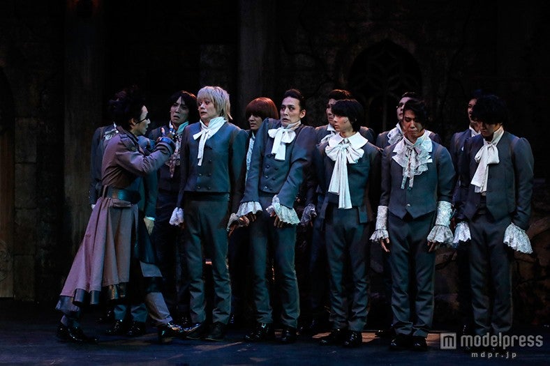 舞台「TRUMP」ゲネプロ（ｃ）下坂 敦俊