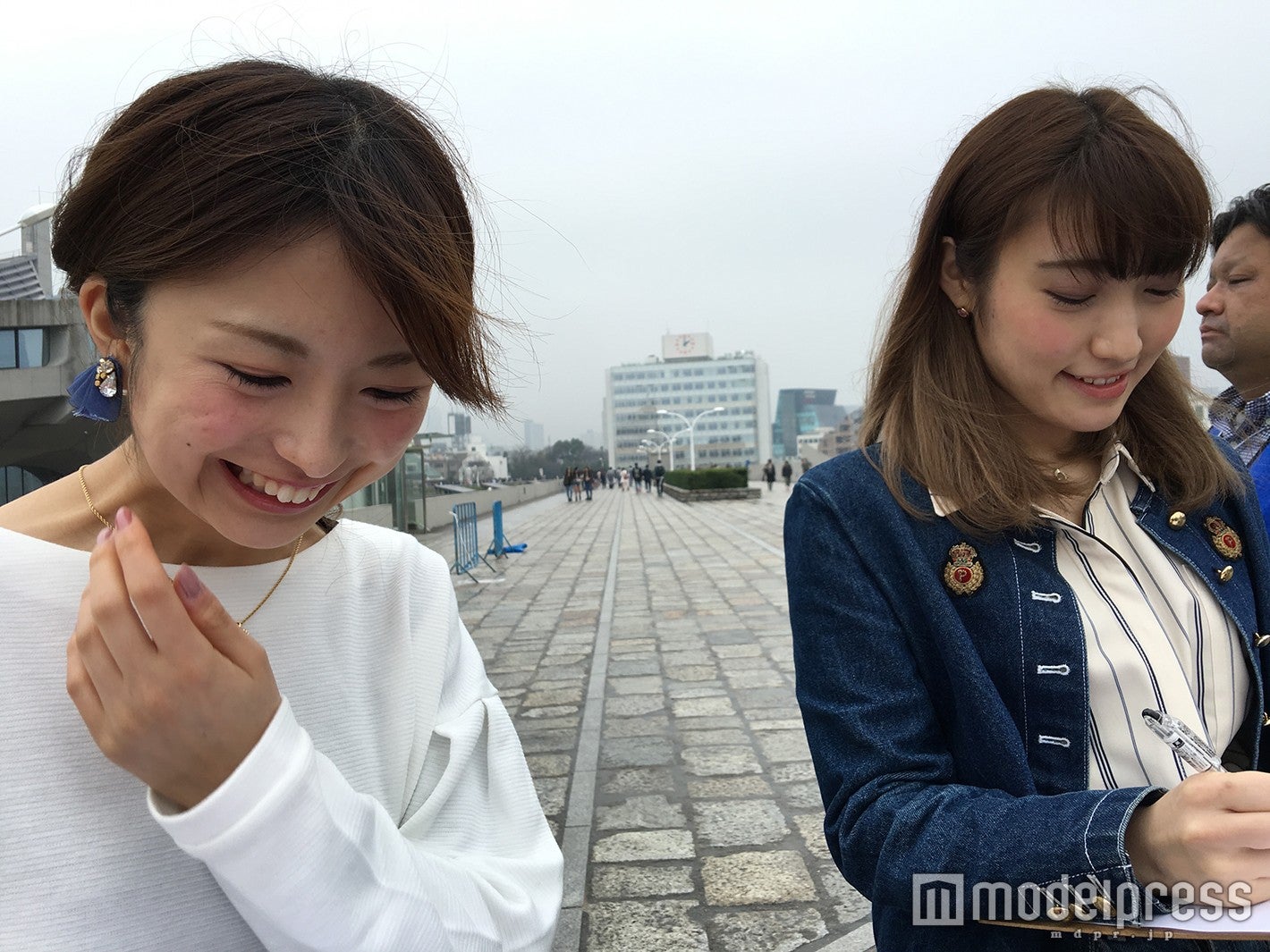 長澤愛理、十代田奈菜（C）モデルプレス