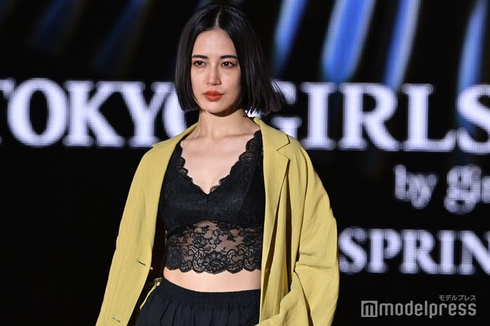 藤井夏恋(C)モデルプレス
