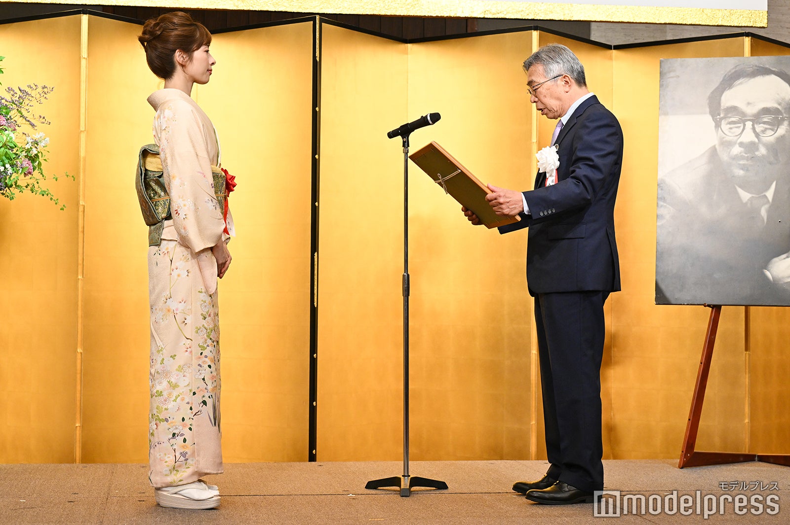 明日海りお（C）モデルプレス