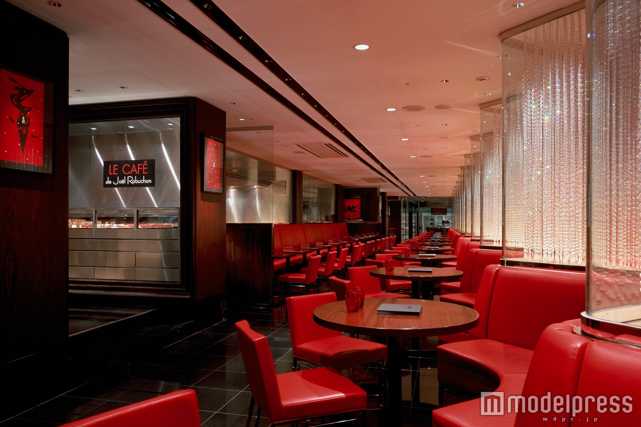 「ル カフェ ドゥ ジョエル･ロブション」日本橋高島屋店／画像提供：フォーシーズ