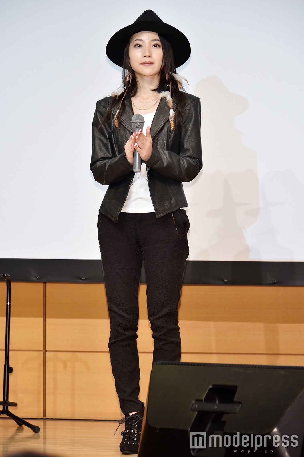 新山詩織（C）モデルプレス