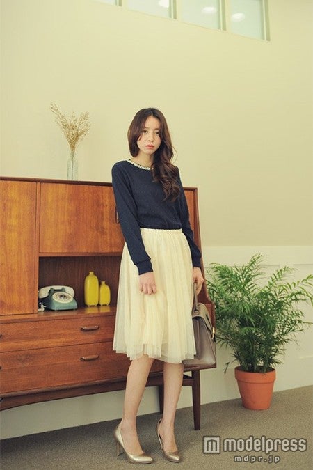 チュールフレアミディースカート アイボリー「Netstar」2,500円（税込）