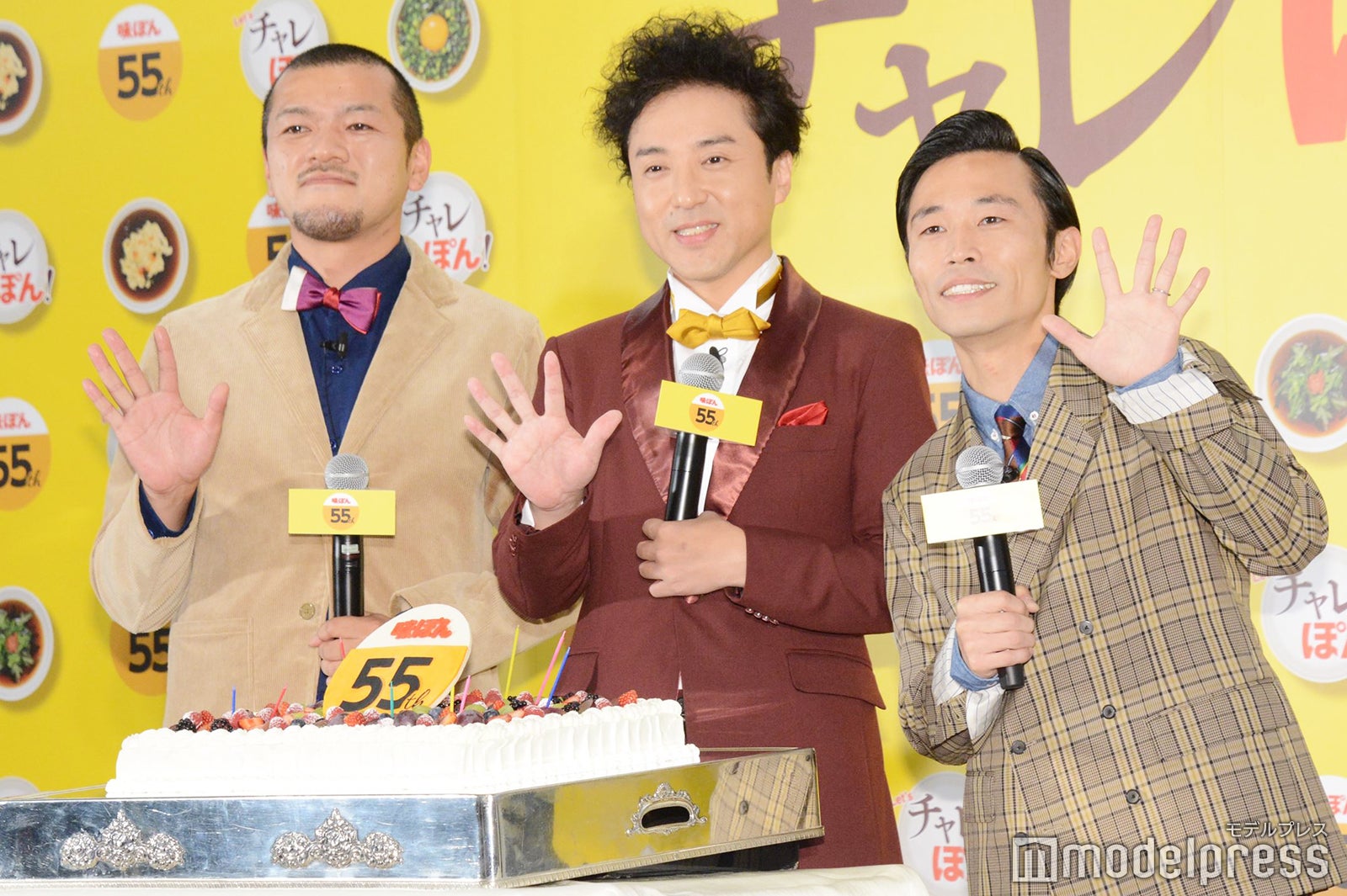 竹内まなぶ、ムロツヨシ、石田たくみ（C）モデルプレス