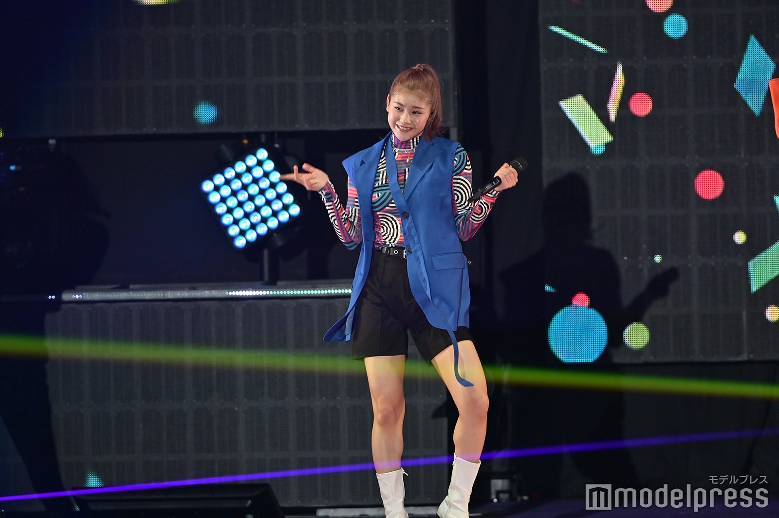 （C）モデルプレス