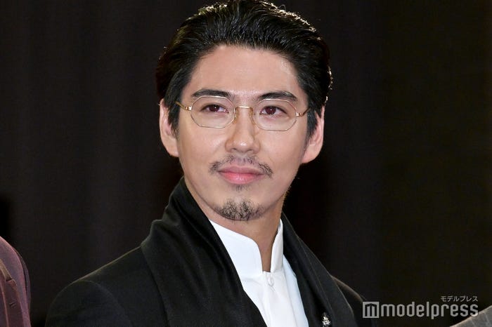 賀来賢人(C)モデルプレス