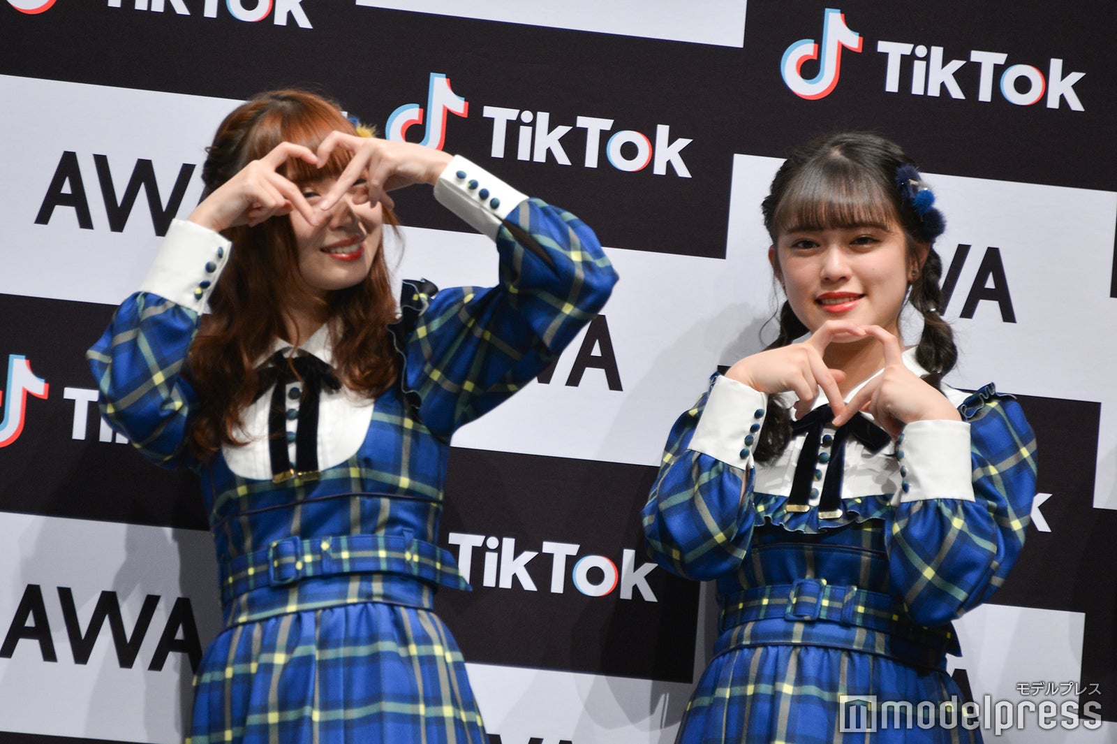 高柳明音、竹内彩姫 （C）モデルプレス