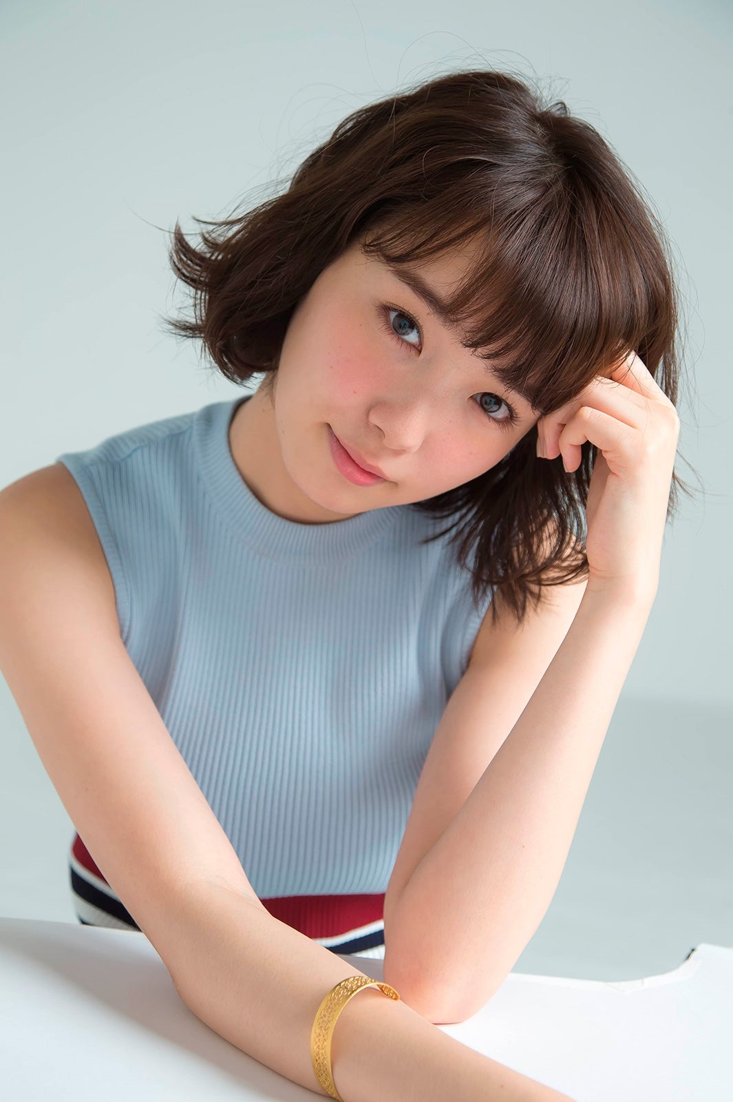 飯豊まりえ （画像提供： KANSAI COLLECTION）