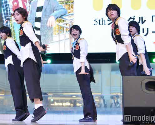M!LK「そうだよアホだよ~!」軟式globeと異色コラボ “疾走”尽くしでファン熱狂<セットリスト>