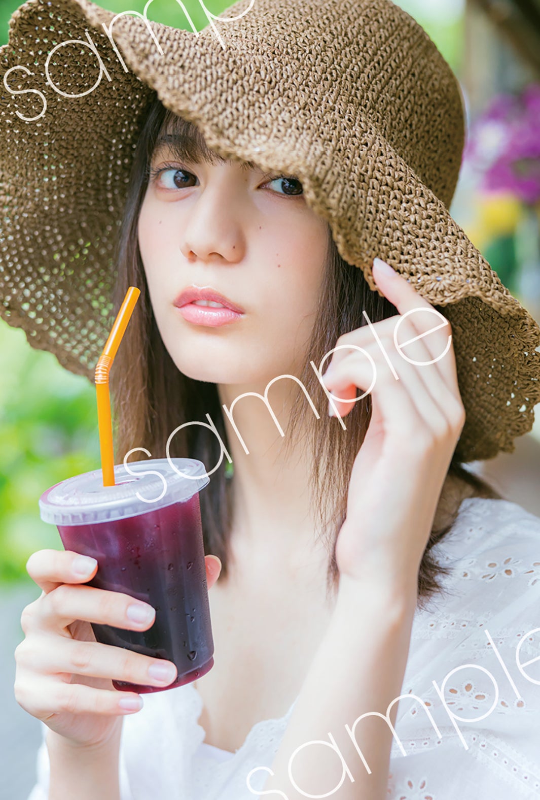 m*u様 日向坂46 ひなこれ マイル リアルカード 小坂菜緒 箔押しプリントサ 2025年最新】ひなこれ カードの人気アイテム - メルカリ