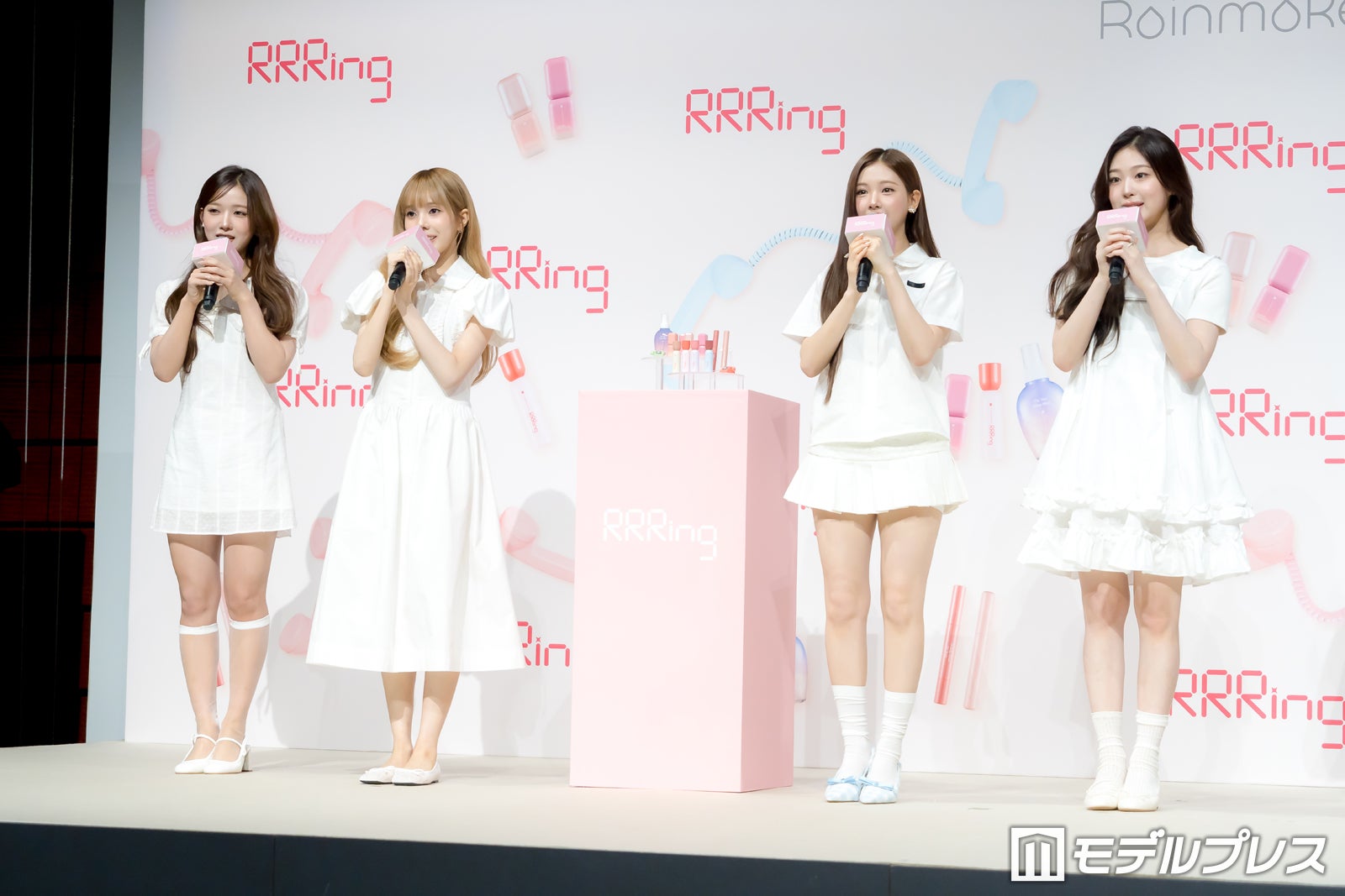 （左から）クミ、ミア、イヒョン、ベニ（C）モデルプレス